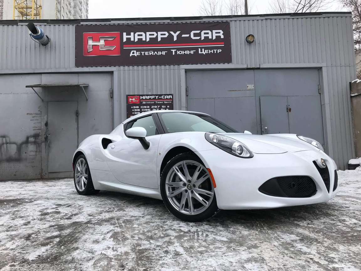 Детейлинг комплекс кузова и салона Alfa Romeo 4C