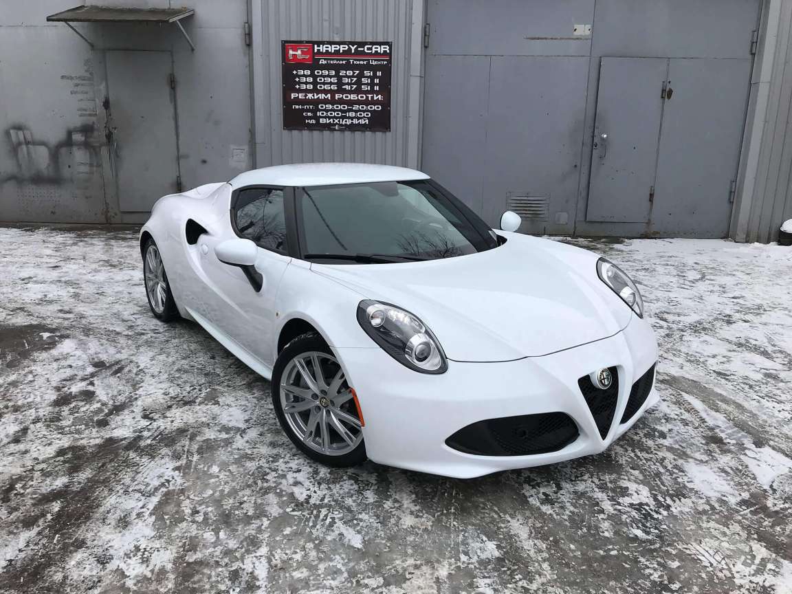 Детейлинг комплекс кузова и салона Alfa Romeo 4C