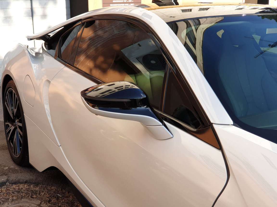 BMW i8 тонировка стекол