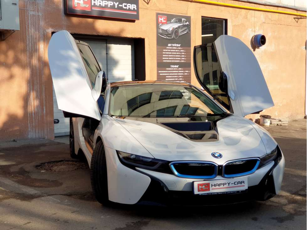 BMW i8 тонування скла