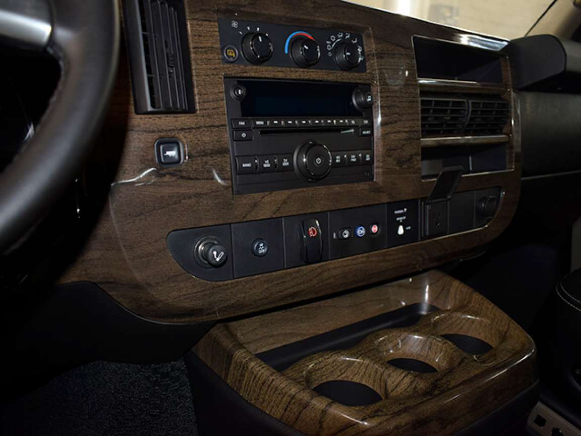 Chevrolet Starcraft детейлінг комплекс