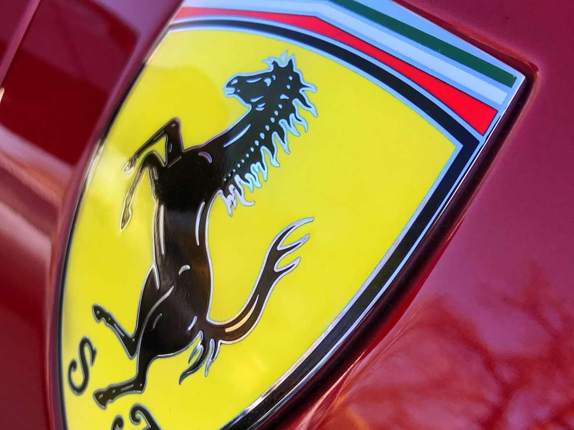Детейлінг уход Ferrari