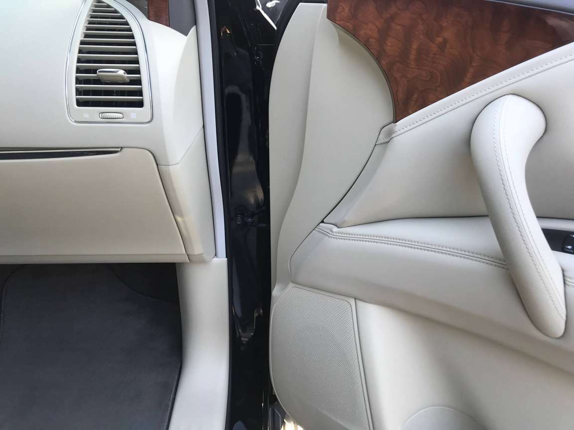 Детейлинг химчистка Infiniti QX80
