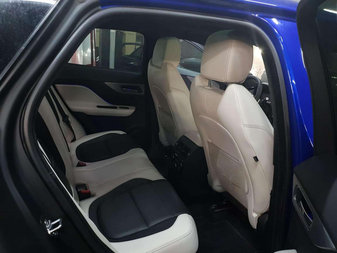 Jaguar F-Pace полное восстановление салона