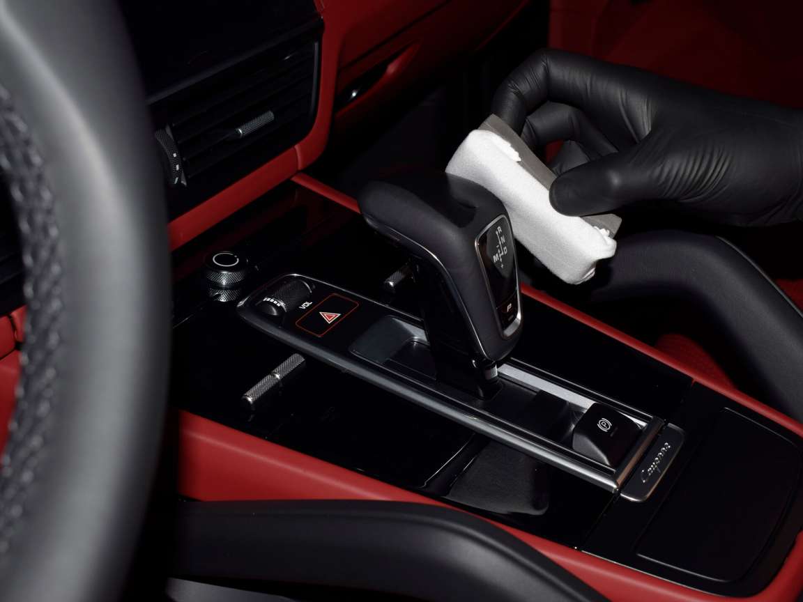 Porsche Macan  защитное покрытие на кожу