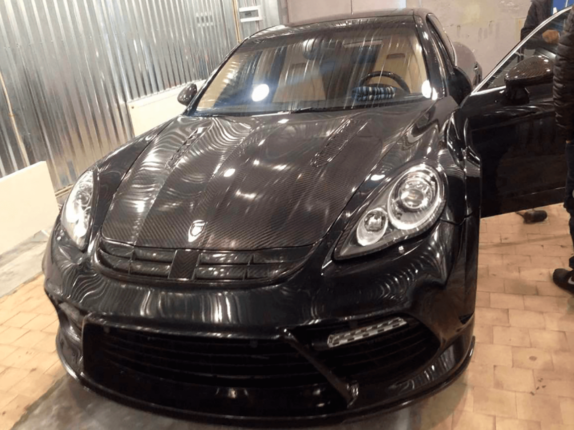 Porsche Panamera - Восстановительная полировка