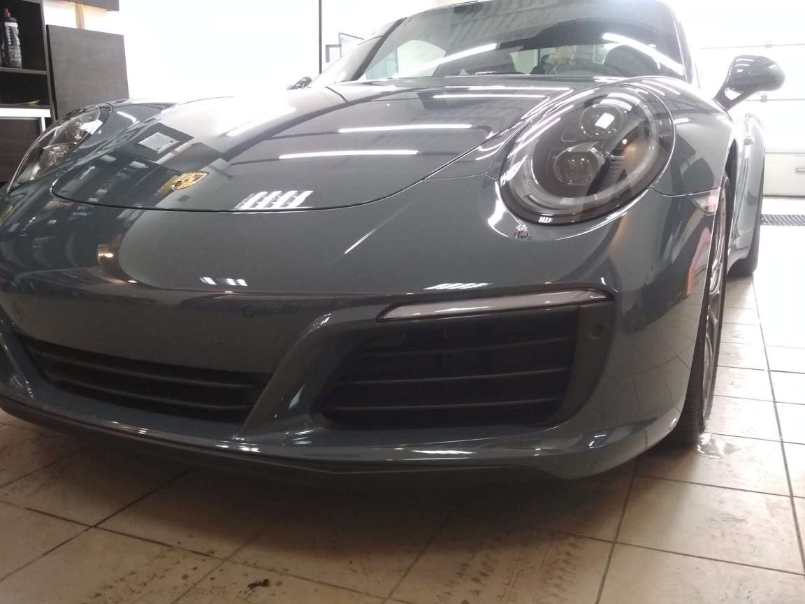 Porsche Carrera оклейка в антигравийную пленку