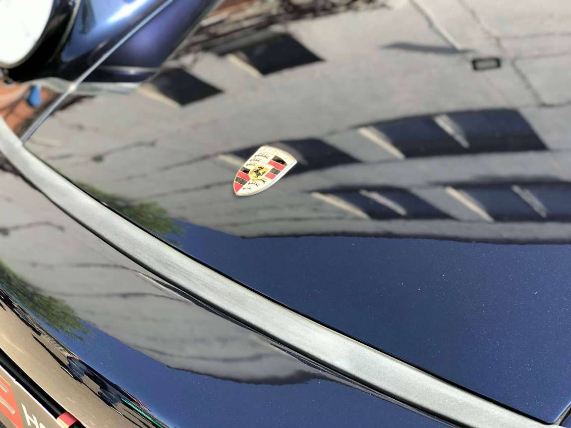 Детейлінг кузова на Porsche Carrera 911