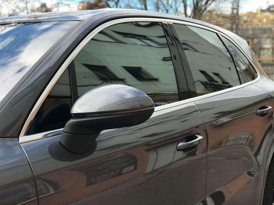 Тонировка Porsche Cayenne