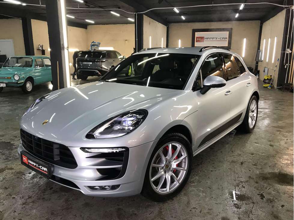 Детейлинг кузова и салона в Porsche Macan