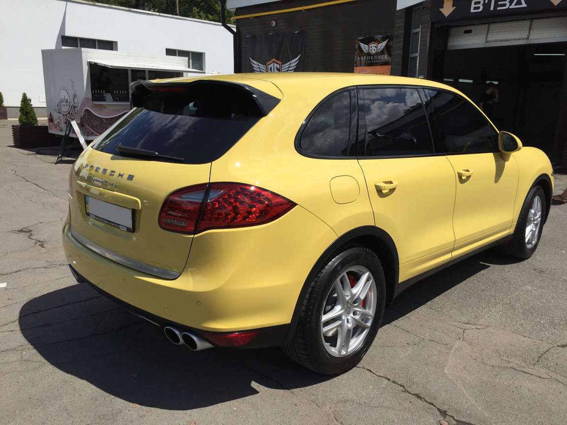 Комплекс детейлинг работ по автомобилю Porsche Cayenne 