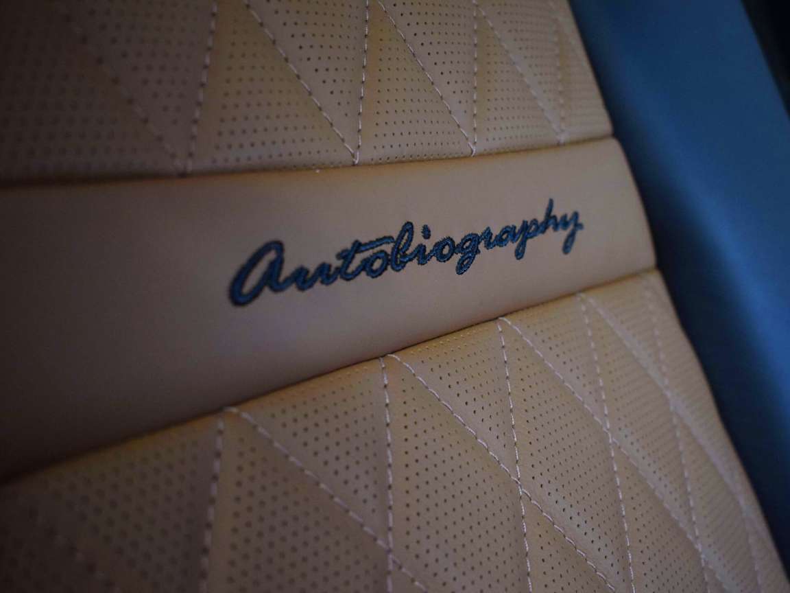 Полировка + защитный воск на кузов Range Rover SVAutobiography