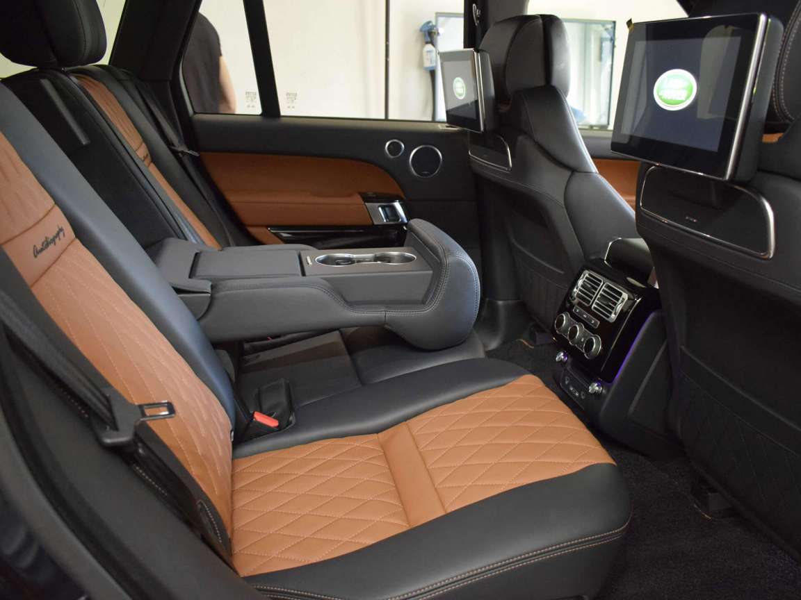 Полировка + защитный воск на кузов Range Rover SVAutobiography
