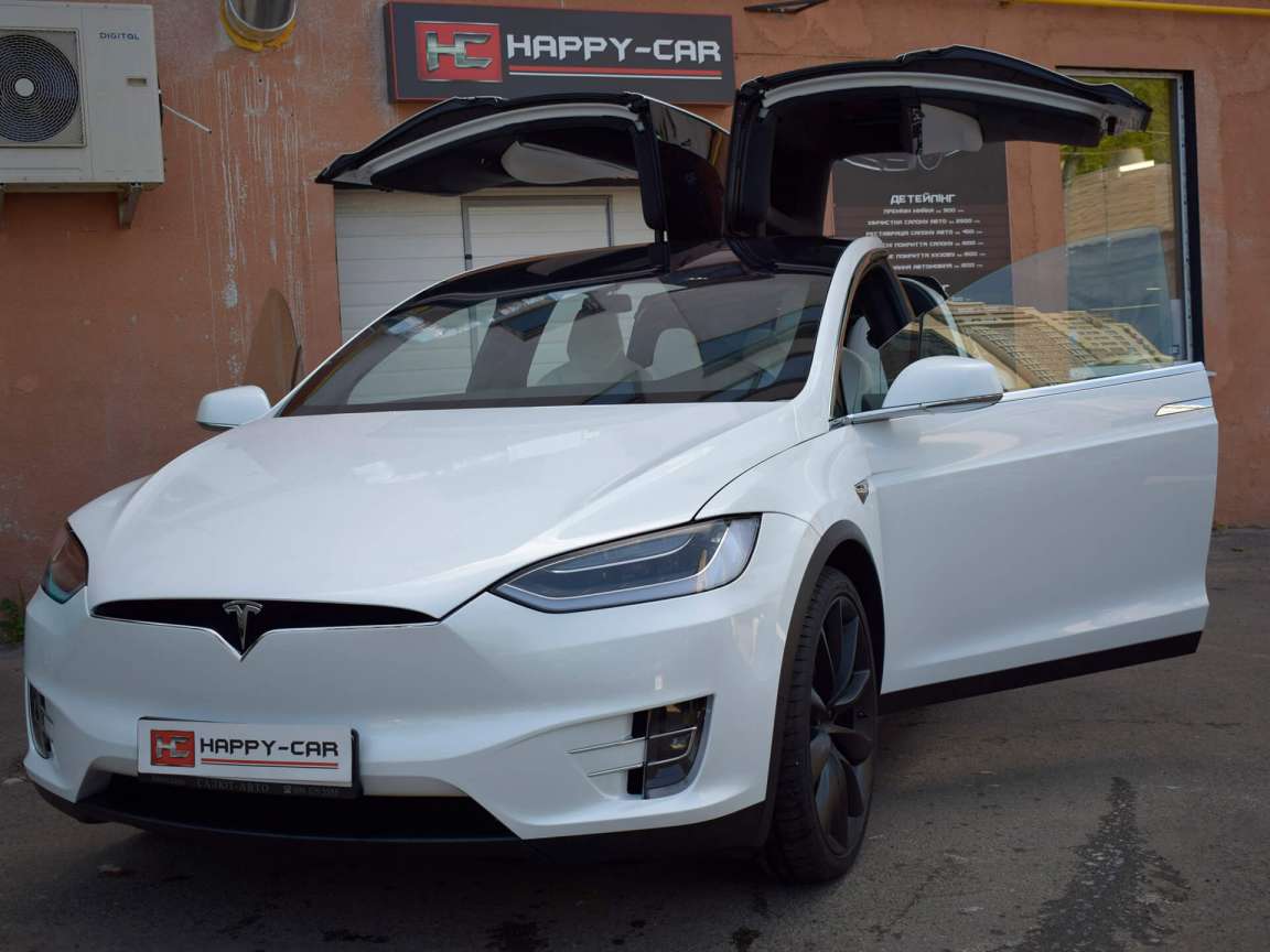 Tesla Model X комплекс детейлинг услуг 