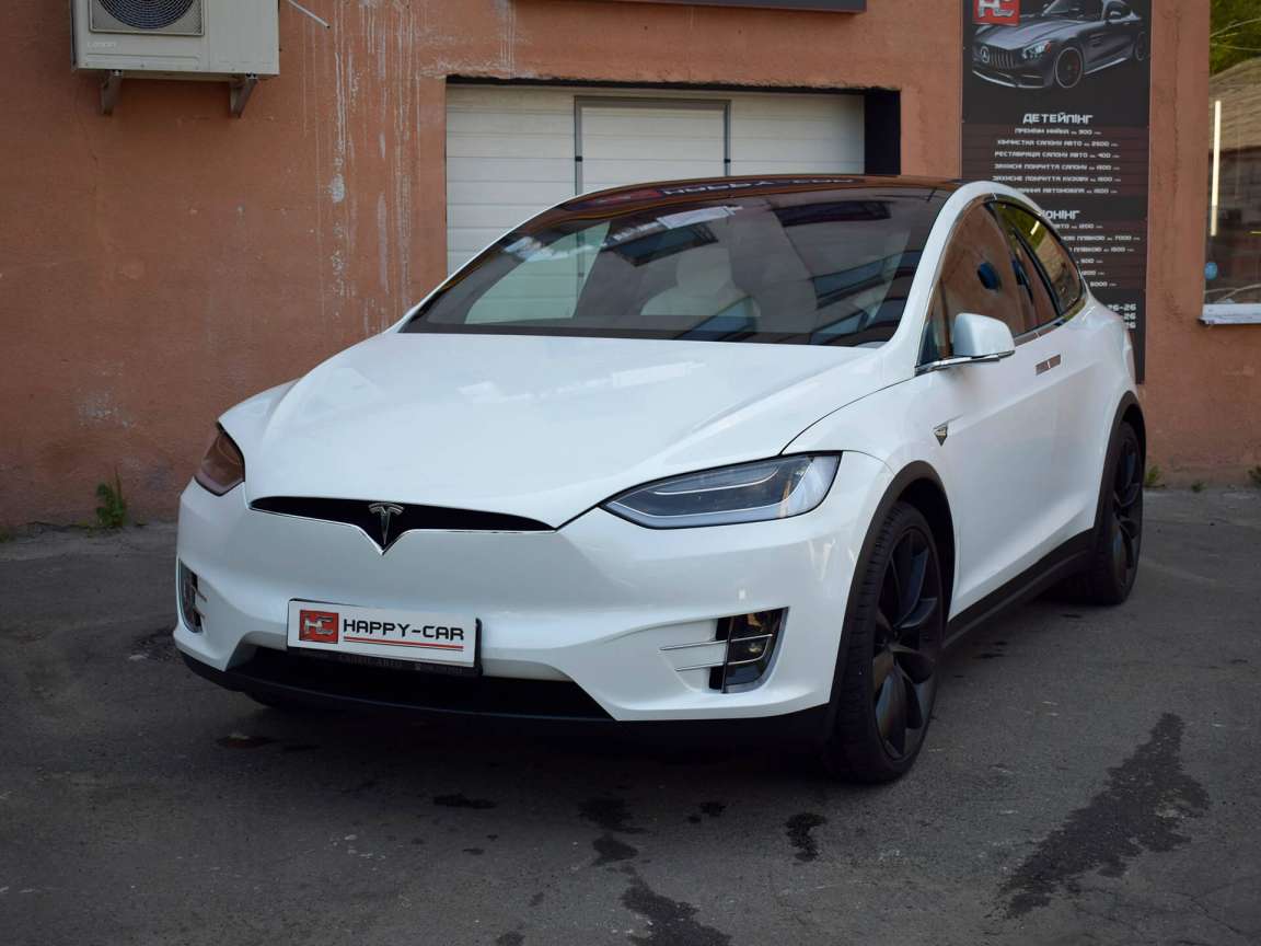 Tesla Model X комплекс детейлинг услуг 