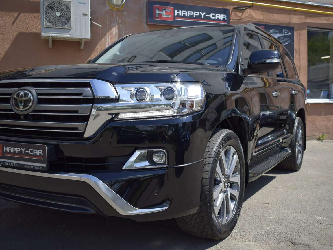 Toyota Land Cruiser 200 детейлінг полірування